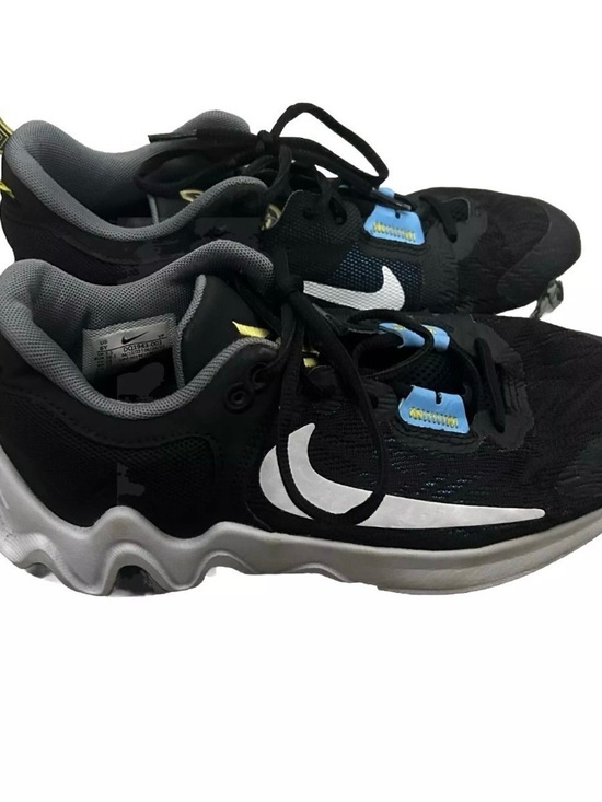 Nike Other - Boy’s Nike Black Sneakers Size 6Y